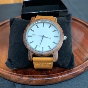 NIB Wastime oversized women's engraved wood watch
